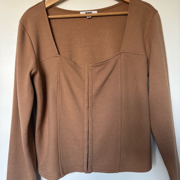 BB Dakota Ribbed Corset-Seamed Top | Size XL - Picture 5 of 9